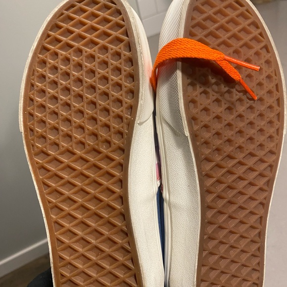 Custom Rainbow Vans with RXRX personalization. Size 5.5 Mens or 7 in womans - Picture 5 of 7